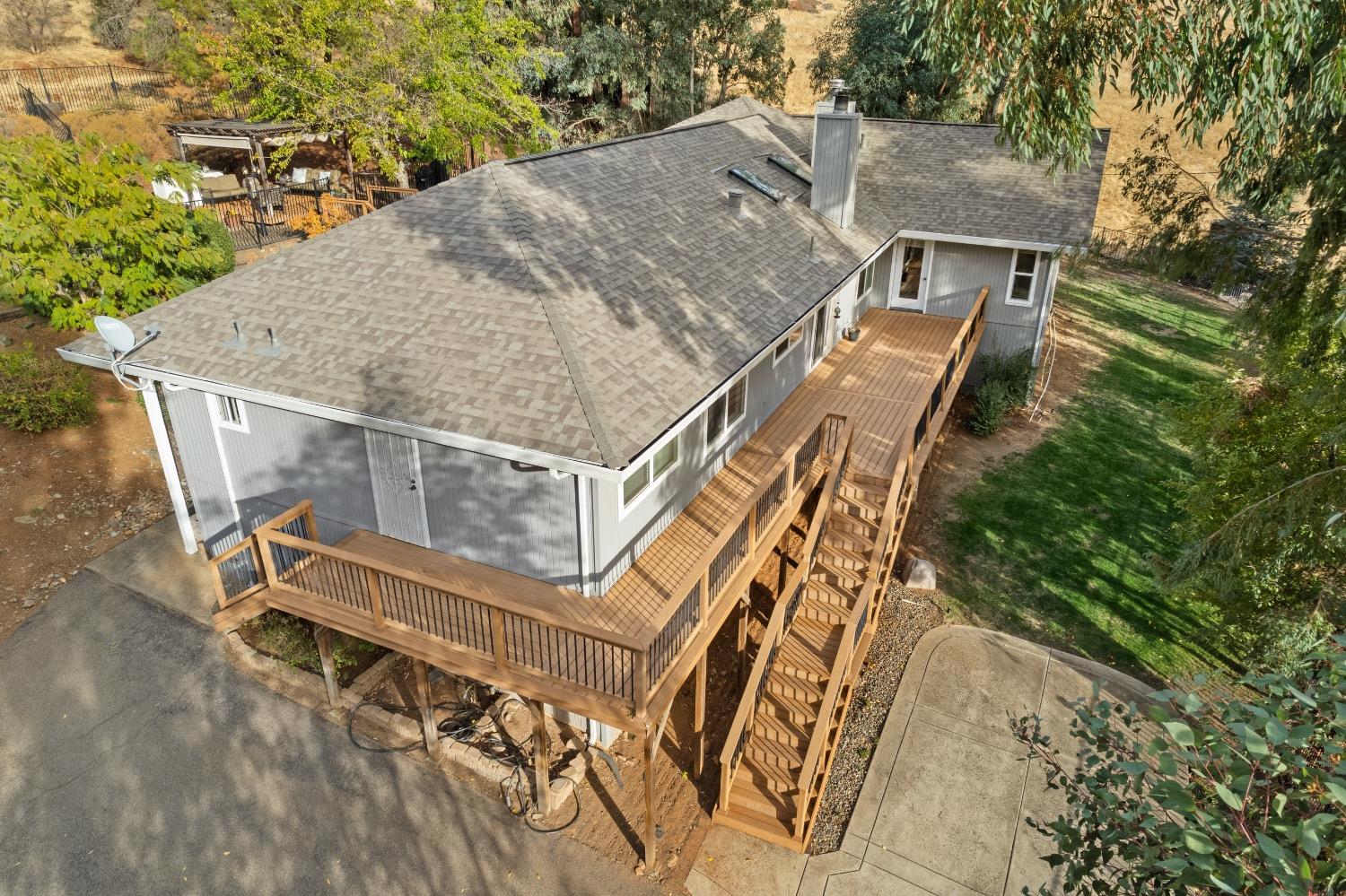 1601 Pheasant Lane