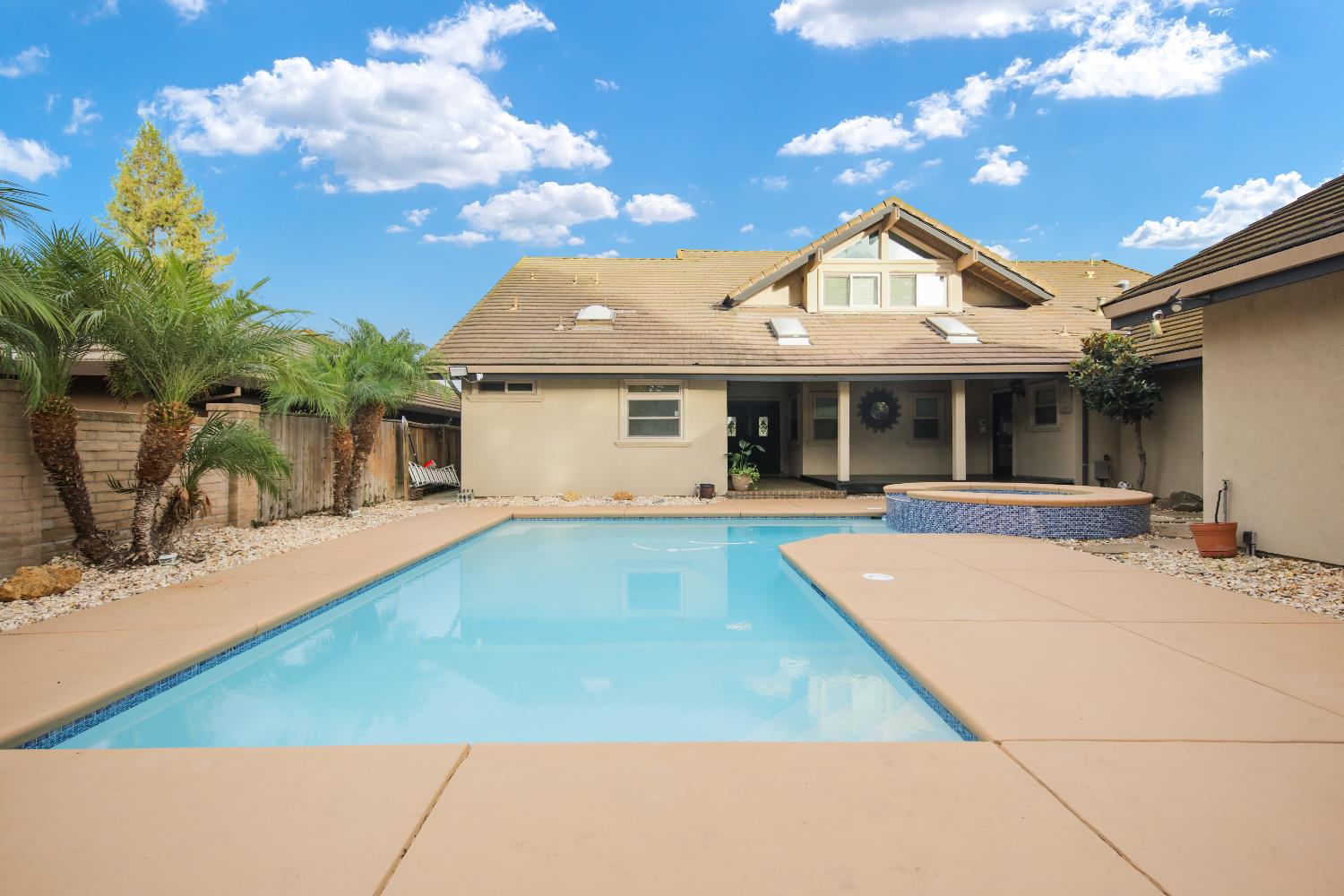 4044 Fort Donelson Drive