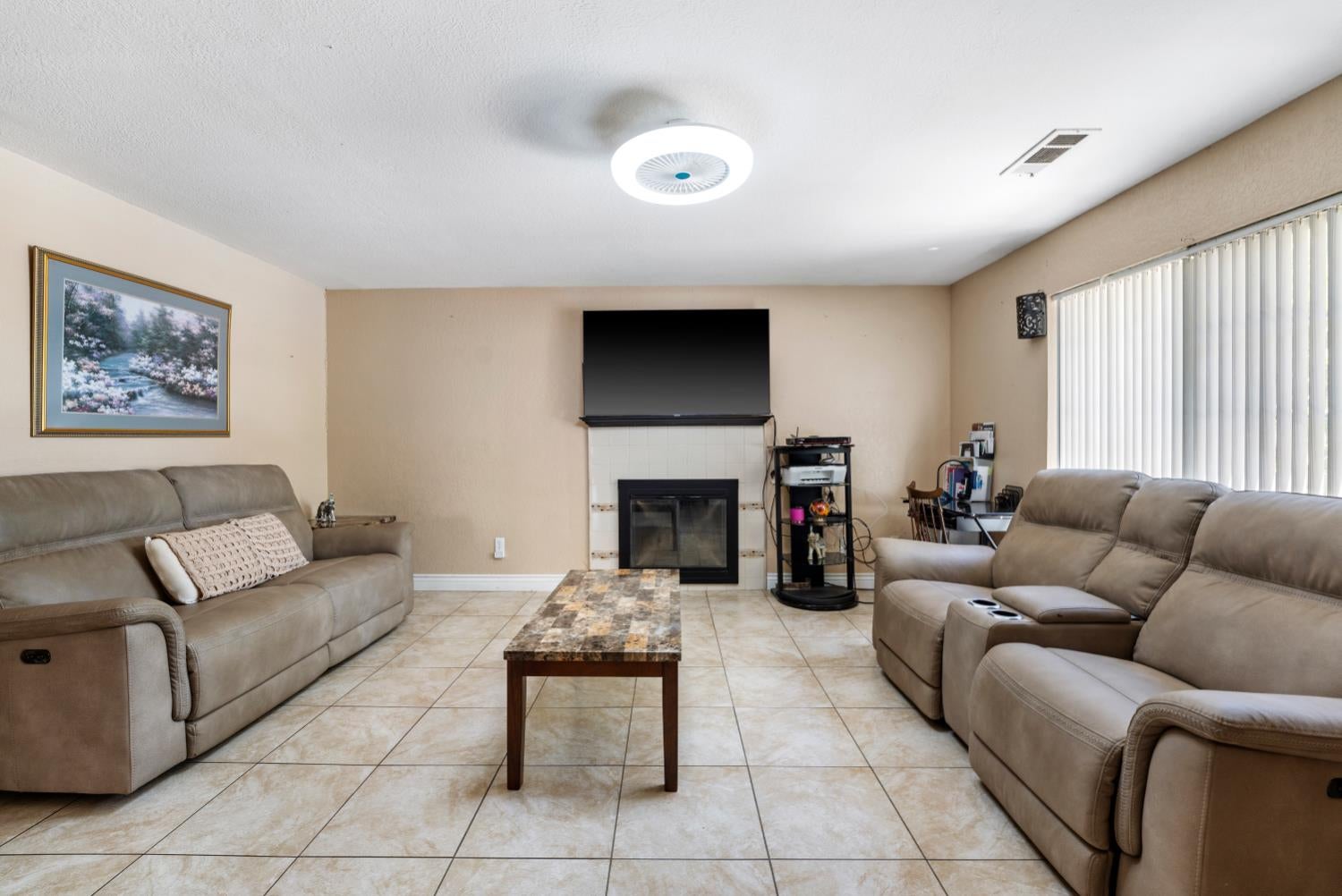 216 Barros St