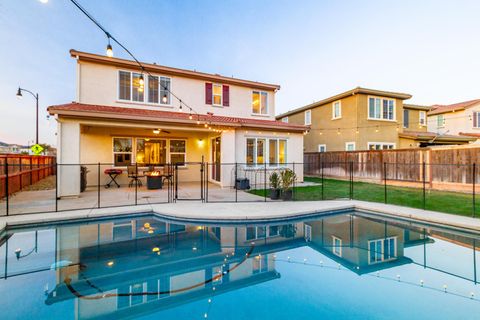 9855 Cape Verde Drive Elk Grove CA 95757