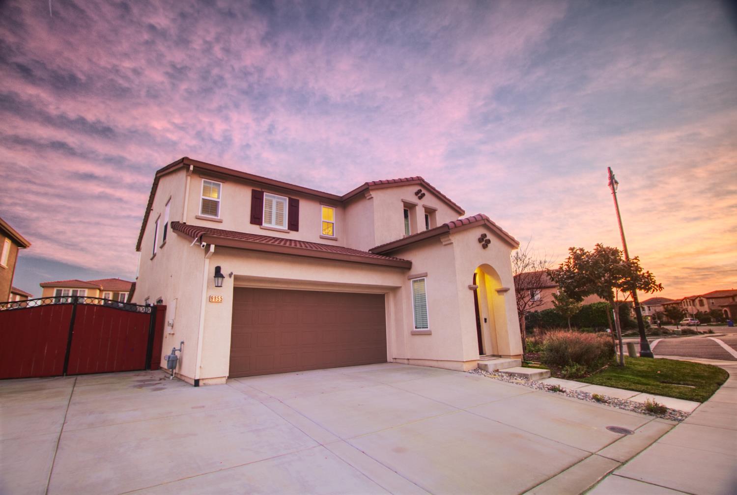 9855 Cape Verde Drive