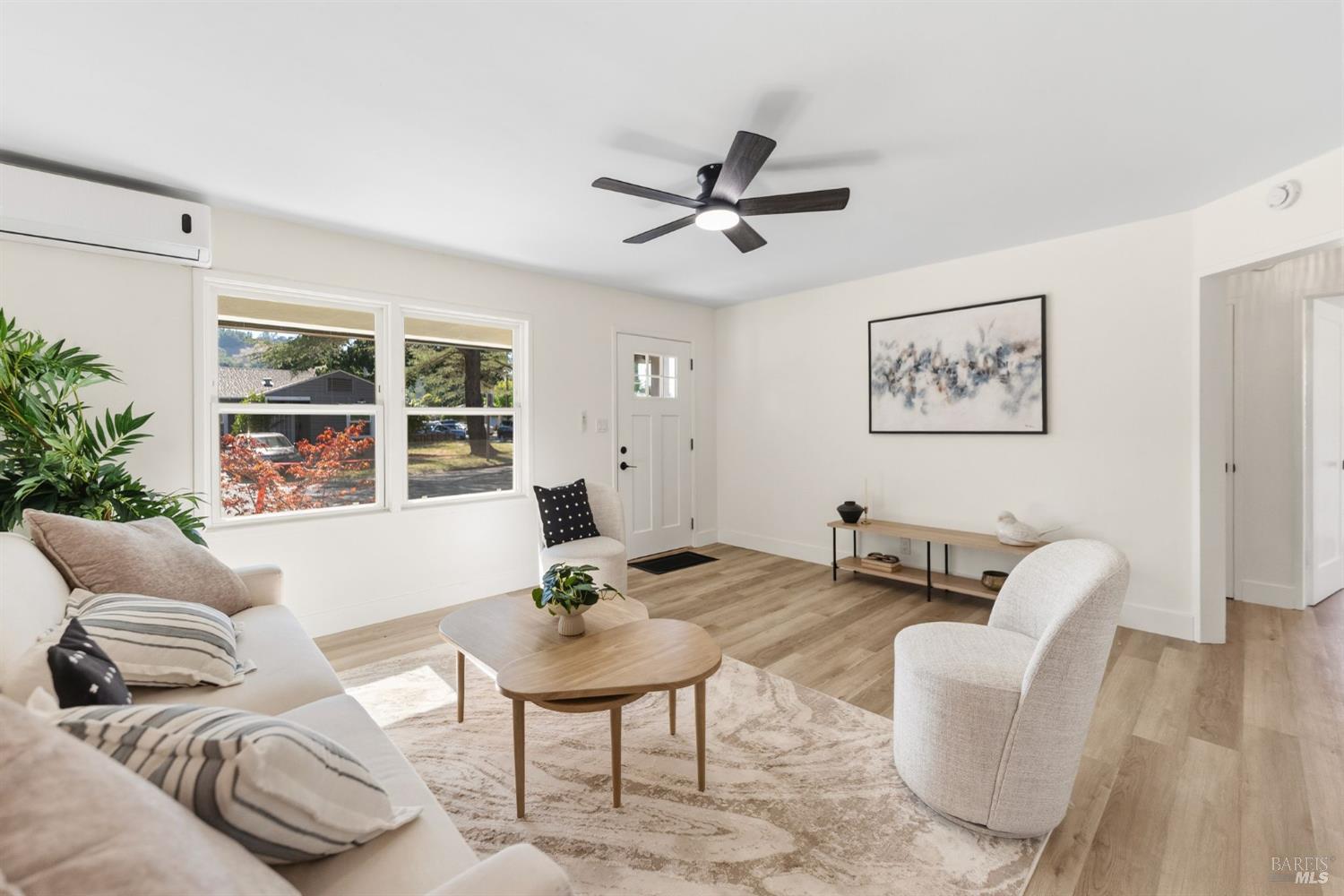 98 Archer Avenue