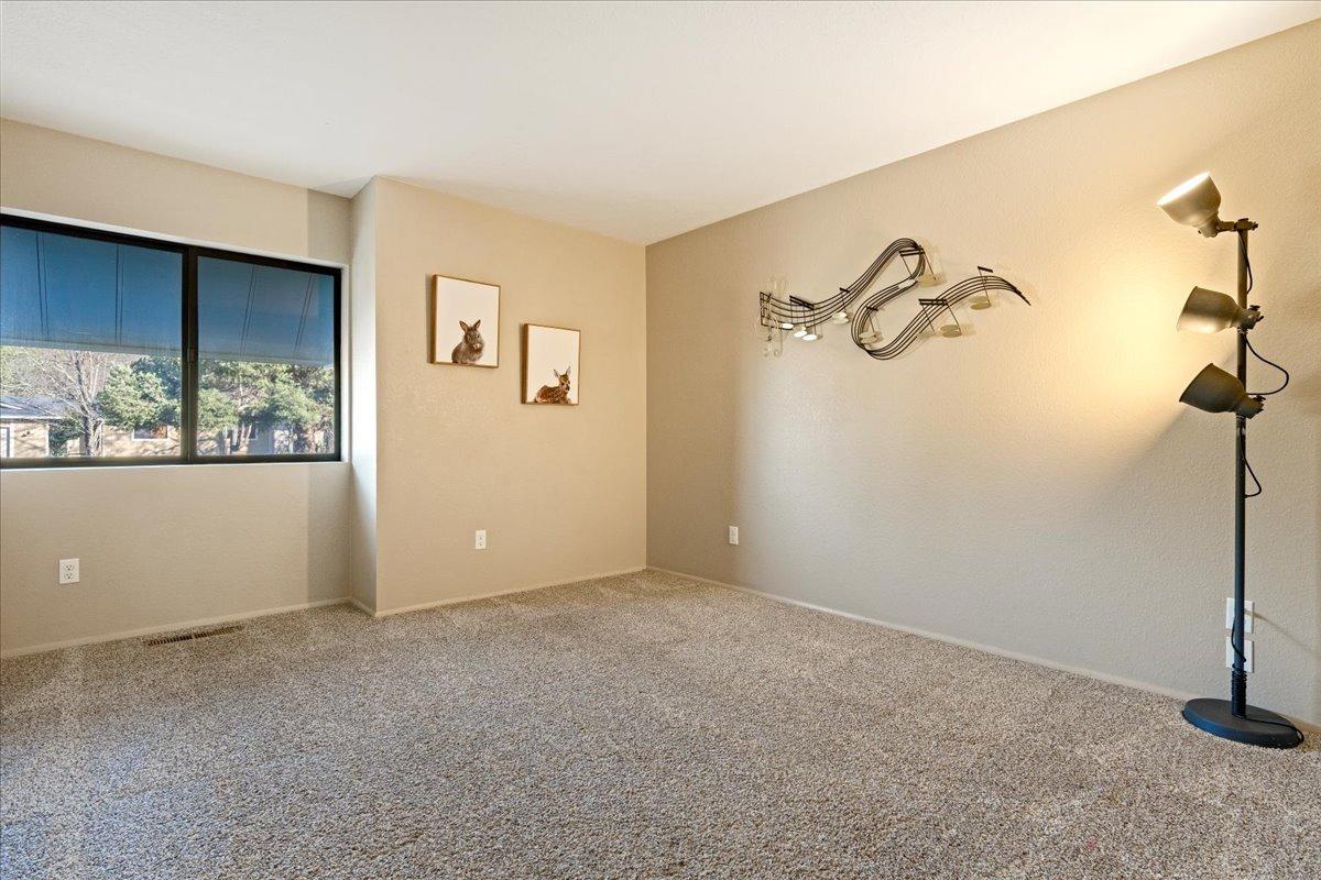 Penn Valley, California 95946, United States, 3 Bedrooms Bedrooms, ,2 BathroomsBathrooms,Residential,Active,5334