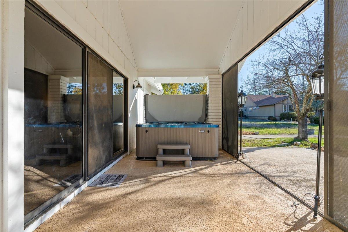 Penn Valley, California 95946, United States, 3 Bedrooms Bedrooms, ,2 BathroomsBathrooms,Residential,Active,5334