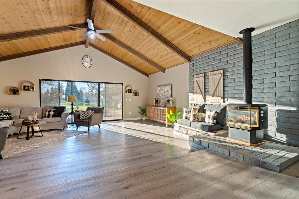 Penn Valley, California 95946, United States, 3 Bedrooms Bedrooms, ,2 BathroomsBathrooms,Residential,Active,5334