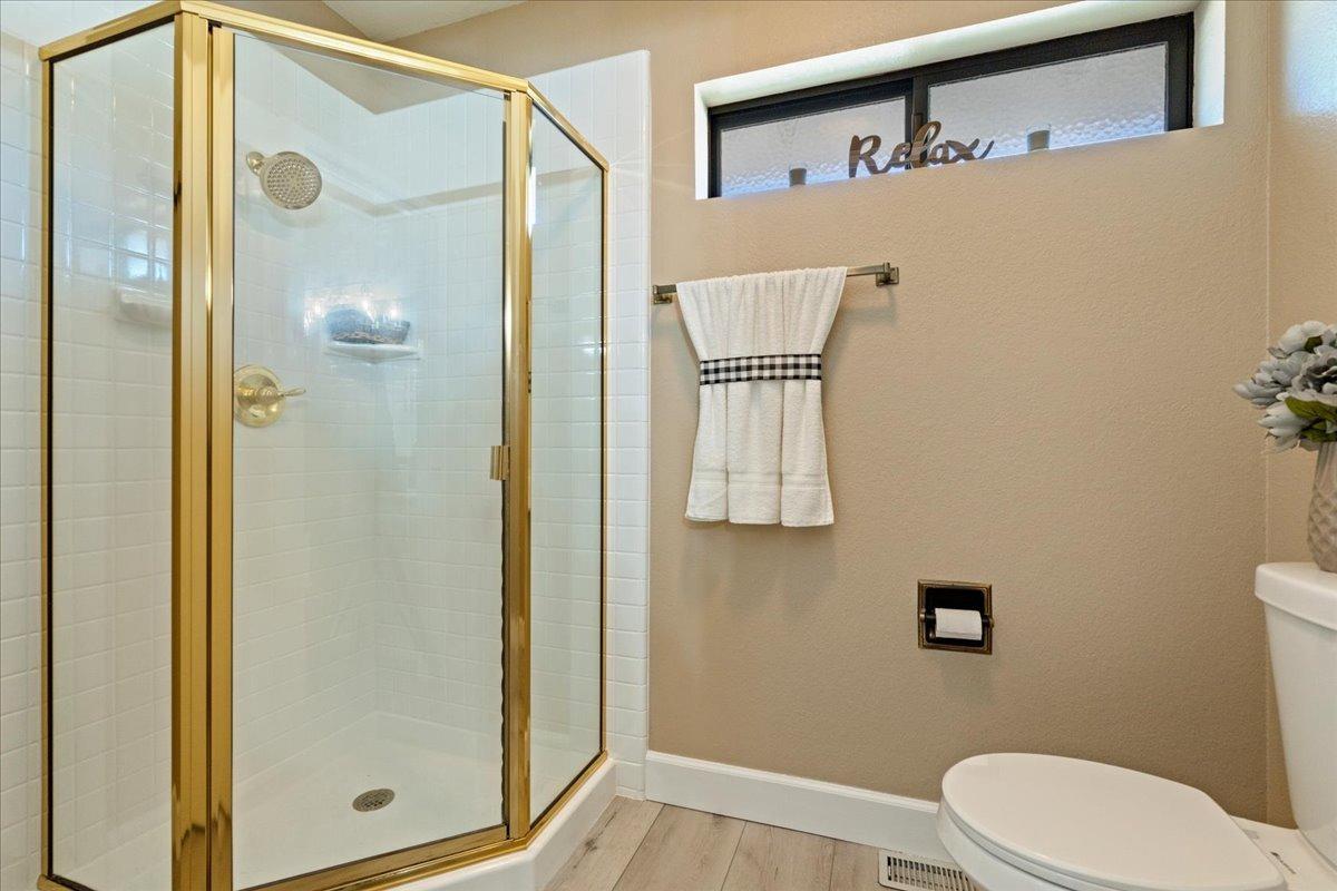 Penn Valley, California 95946, United States, 3 Bedrooms Bedrooms, ,2 BathroomsBathrooms,Residential,Active,5334