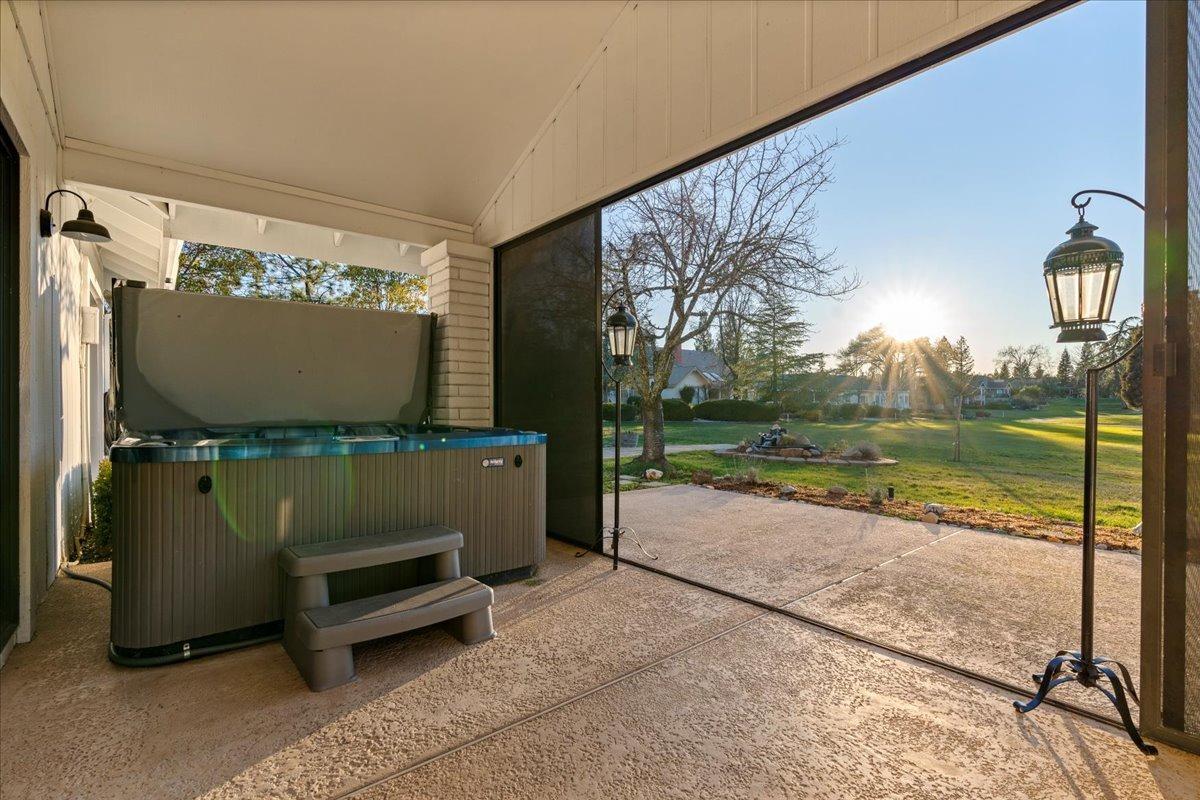 Penn Valley, California 95946, United States, 3 Bedrooms Bedrooms, ,2 BathroomsBathrooms,Residential,Active,5334