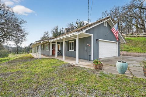 4440 Baldwin Lane Valley Springs CA 95252