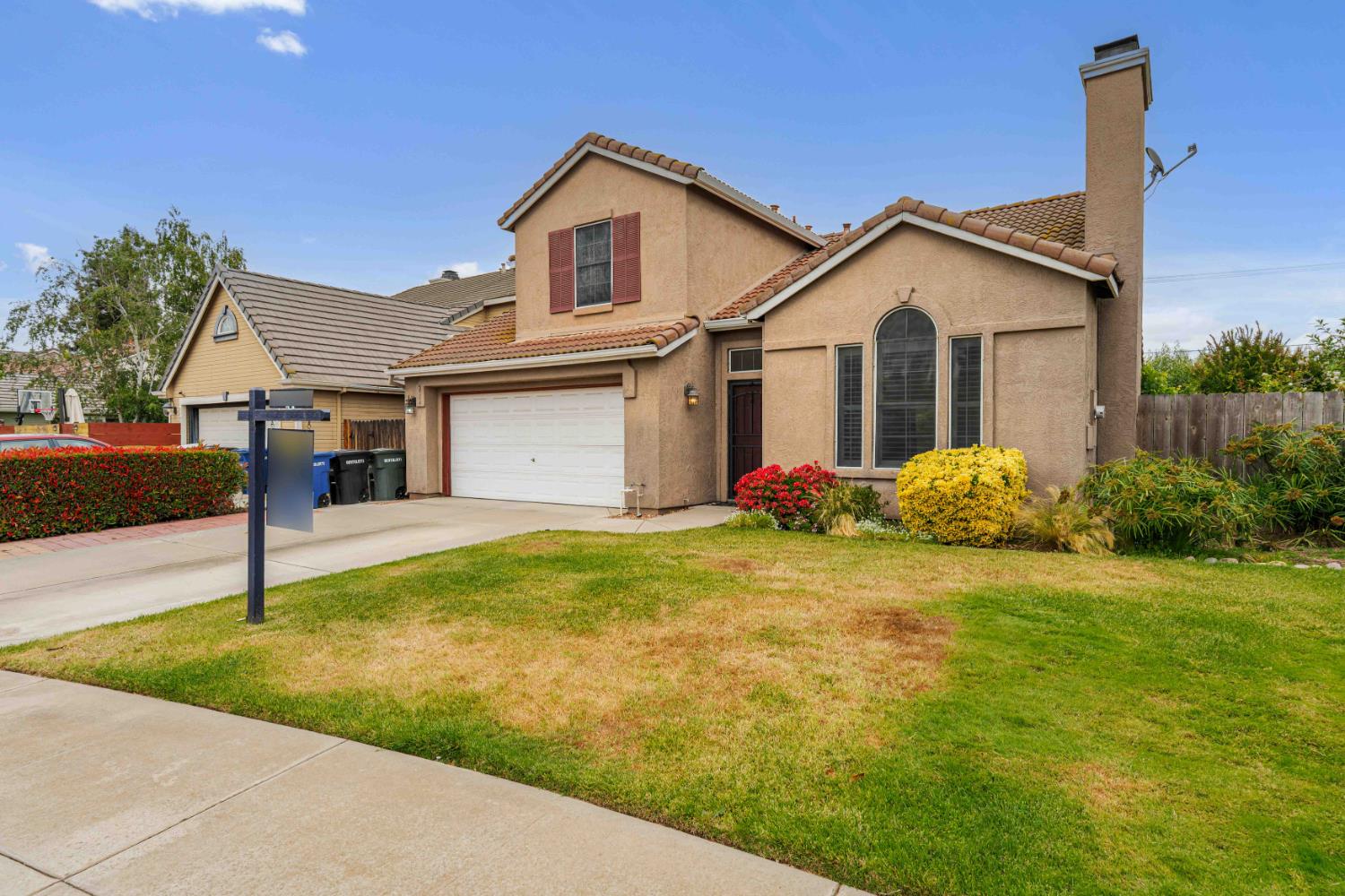 5504 Sun Gold Drive