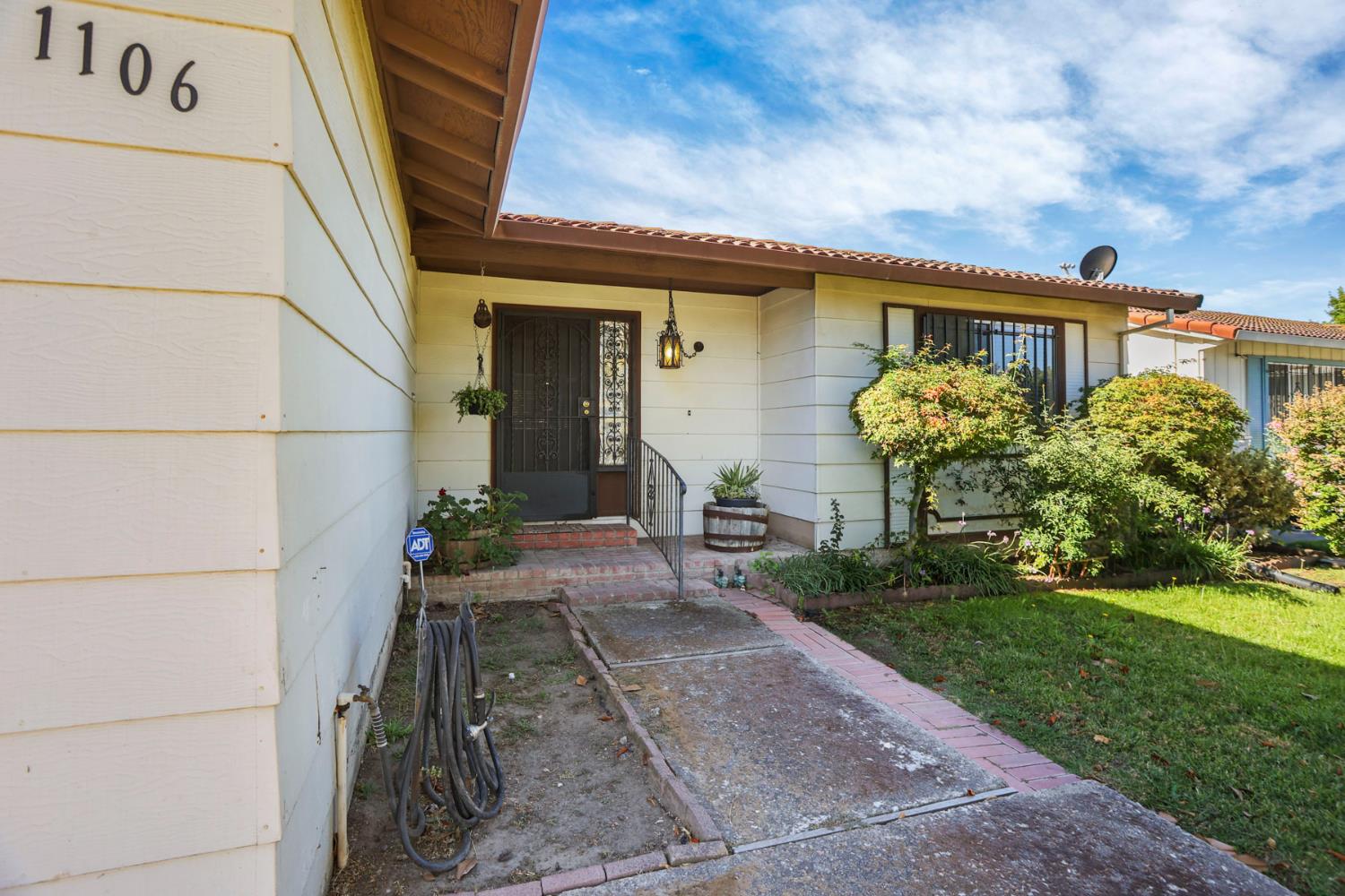 1106 Autumn Court