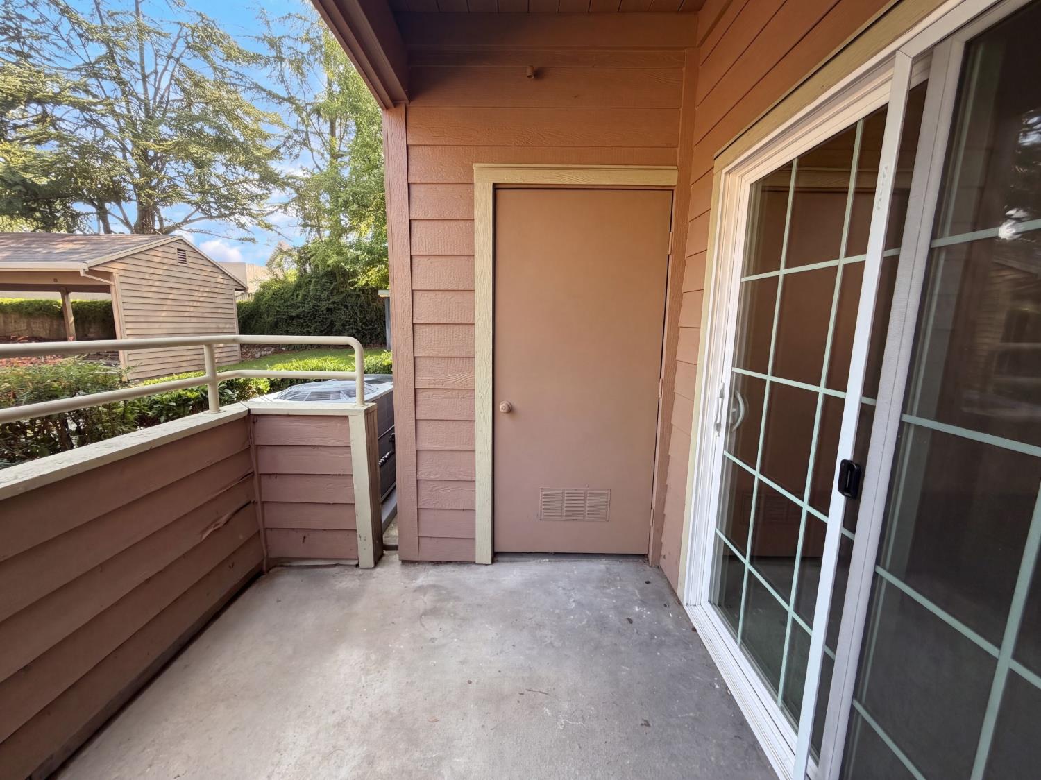 11150 Trinity River Drive 79