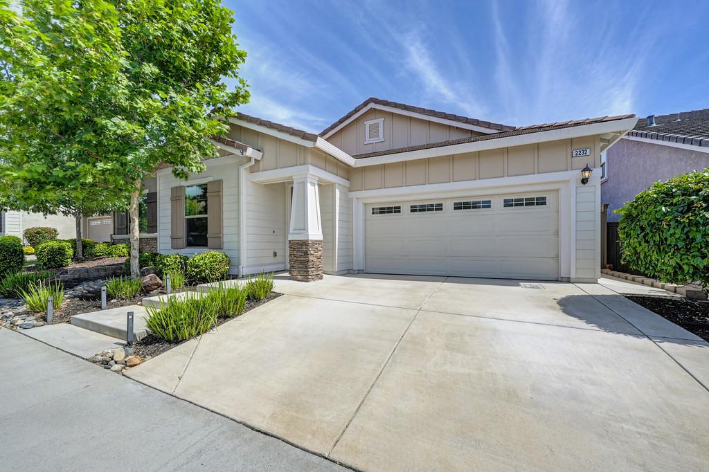 2232 Ranch View Drive