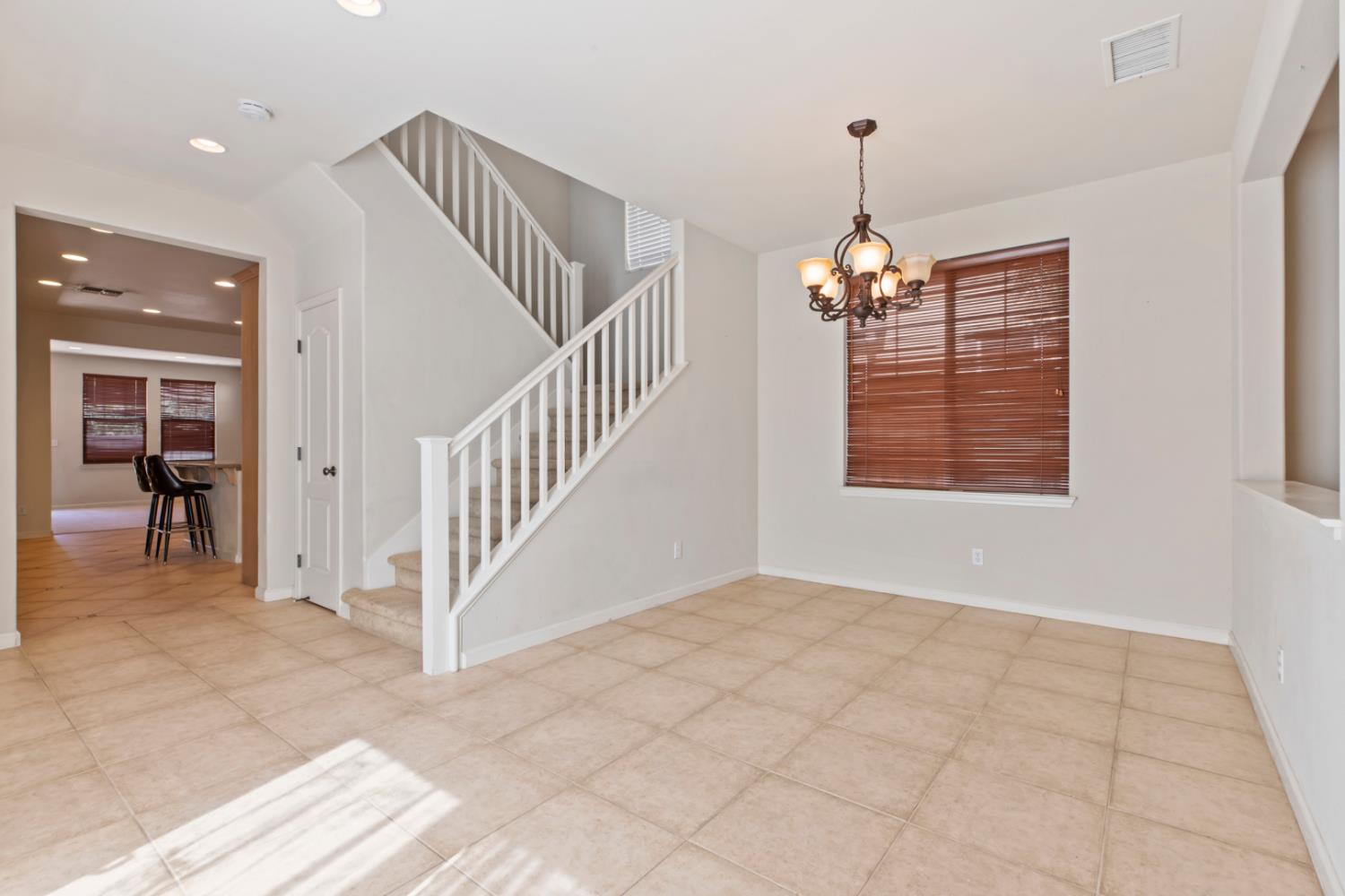 433 W Moraga Street