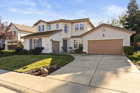 2567 Parkcrest Way Roseville CA 95747