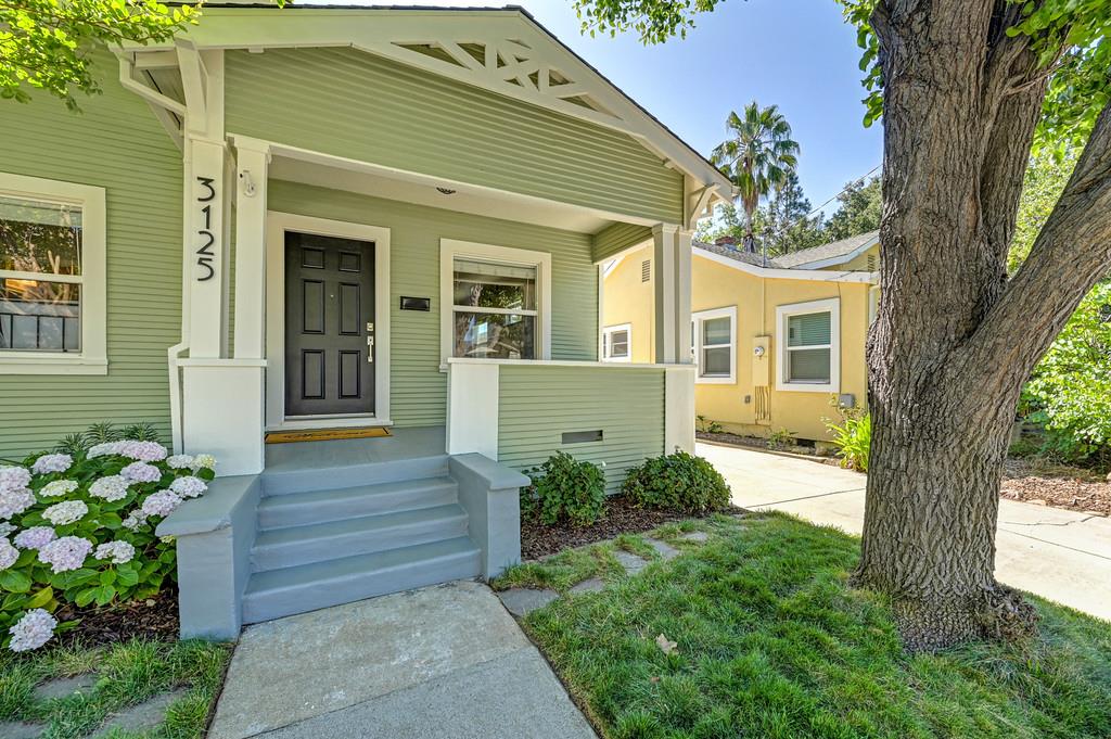 3125 43rd Street