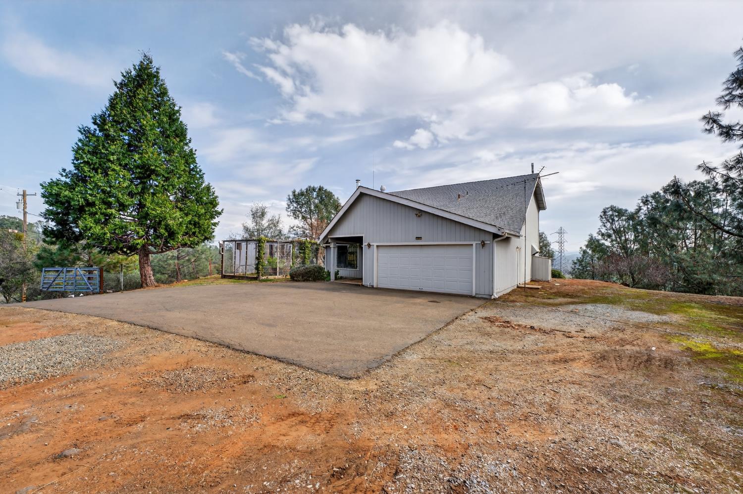 3940 Pineoakyo Court