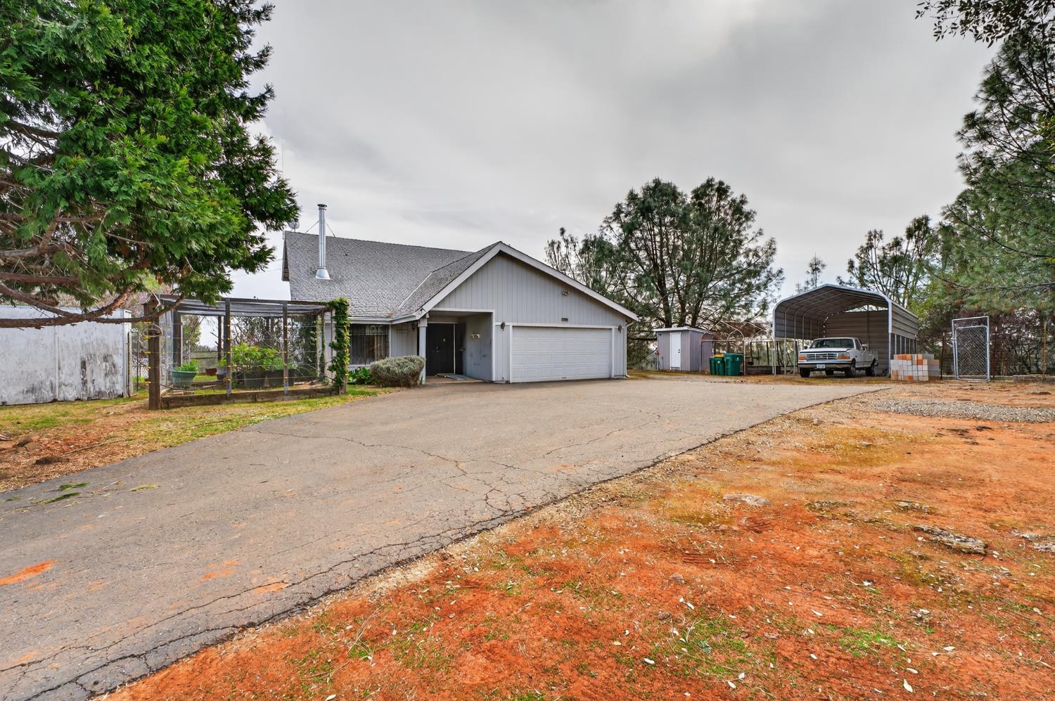 3940 Pineoakyo Court