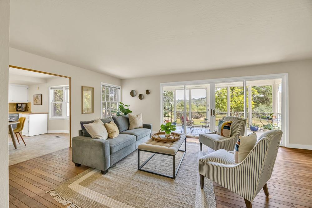 2697 Golden Fawn Trail