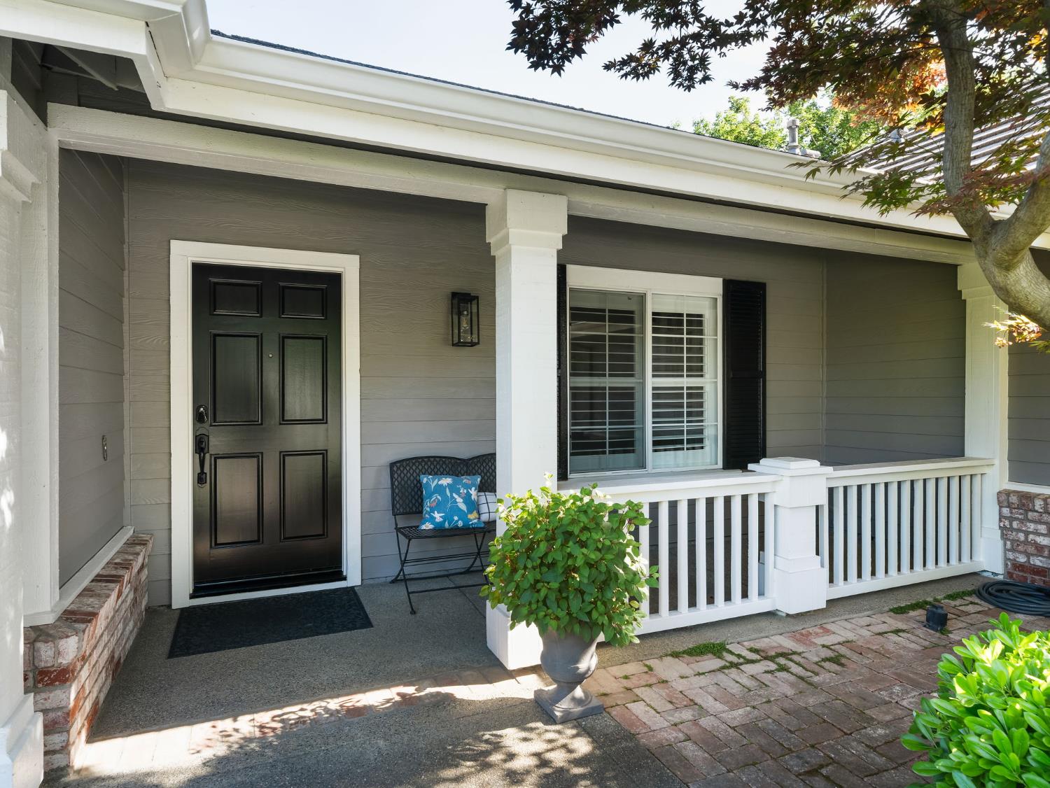 2716 Emerald Bay Drive