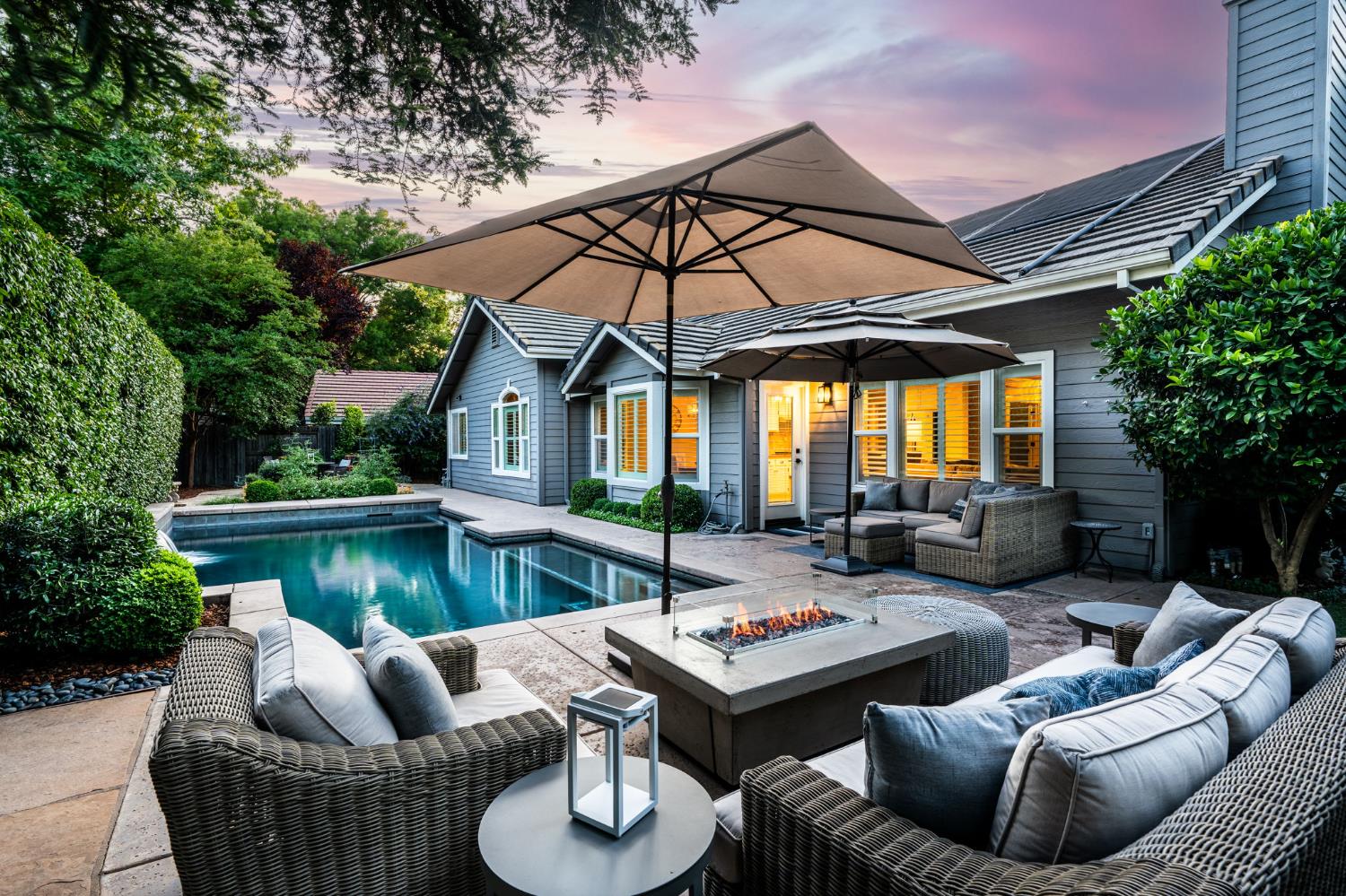 2716 Emerald Bay Drive