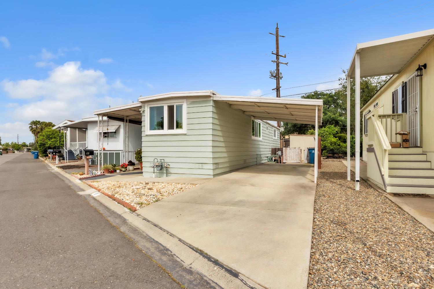 97 Wilderness rd 97