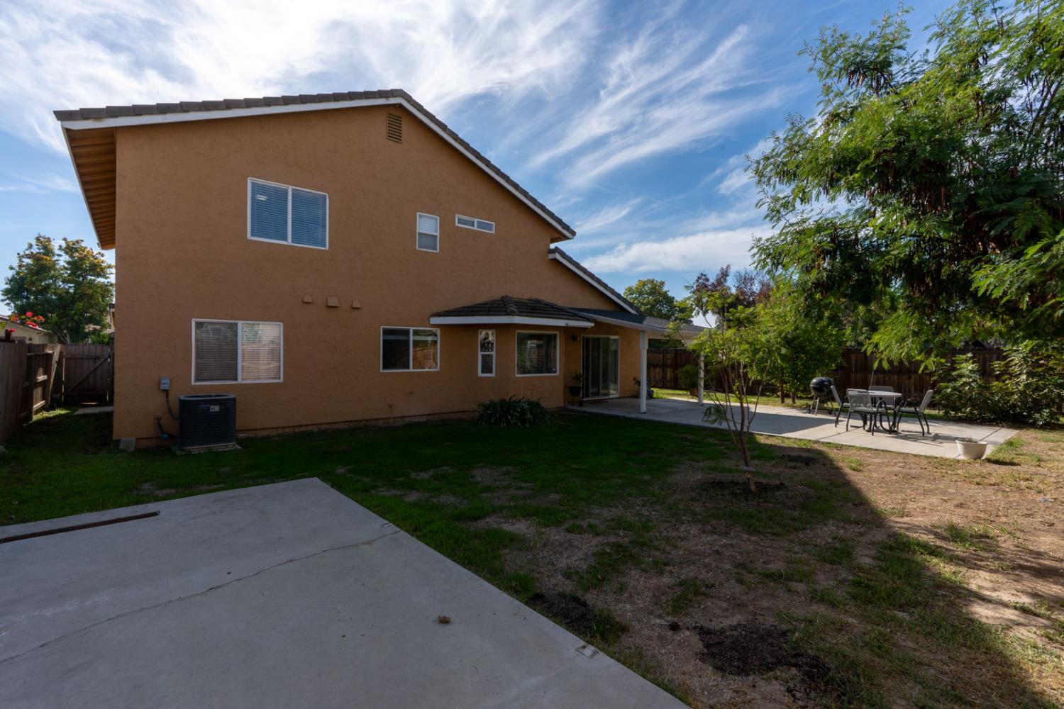 Los Banos, California 93635, United States, 4 Bedrooms Bedrooms, ,3 BathroomsBathrooms,Residential,Active,242139