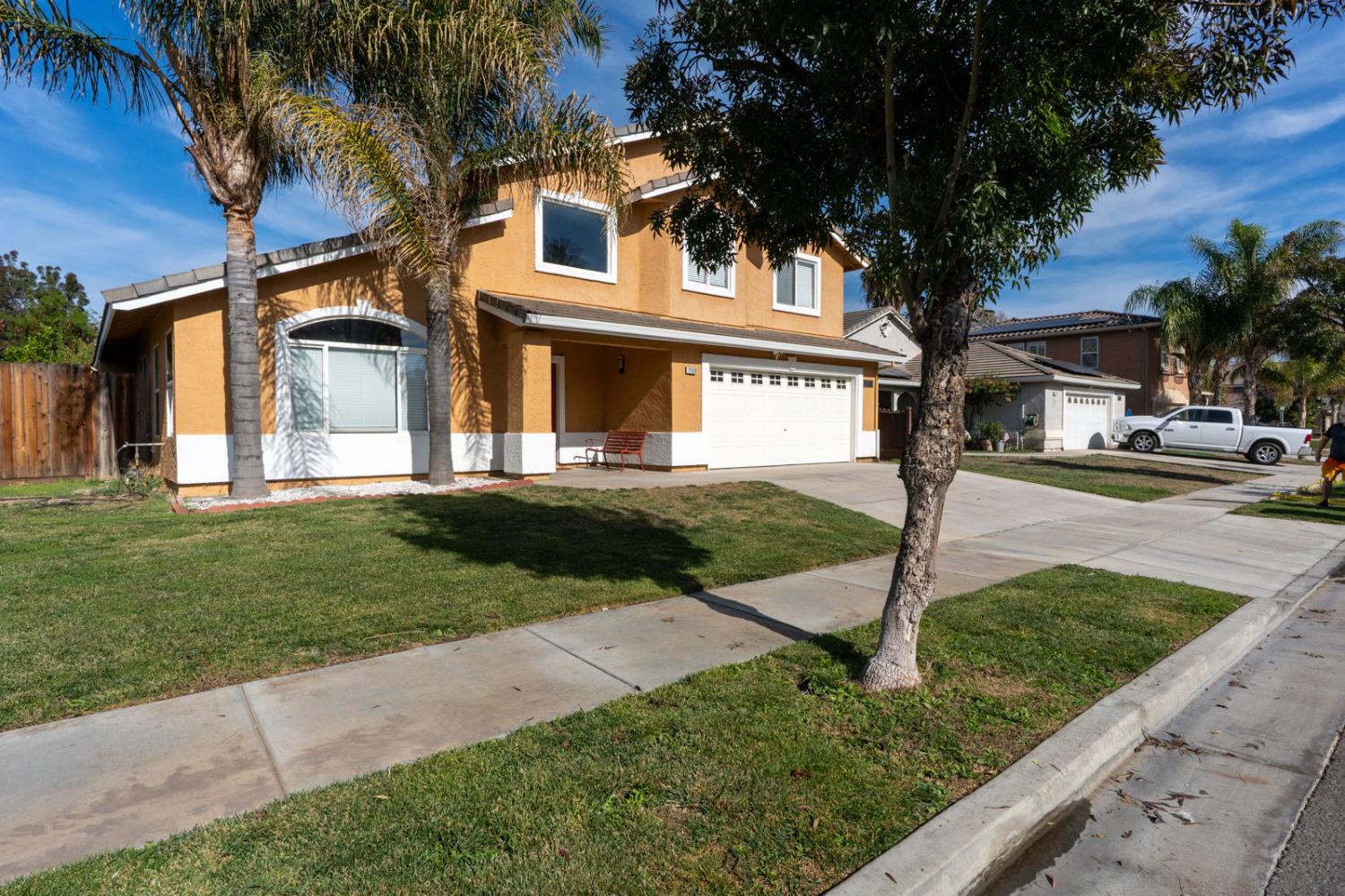Los Banos, California 93635, United States, 4 Bedrooms Bedrooms, ,3 BathroomsBathrooms,Residential,Active,242139