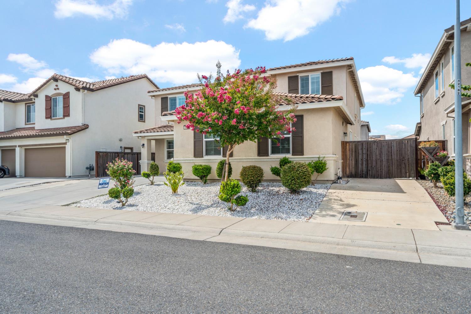 8026 Prairie Hawk Way