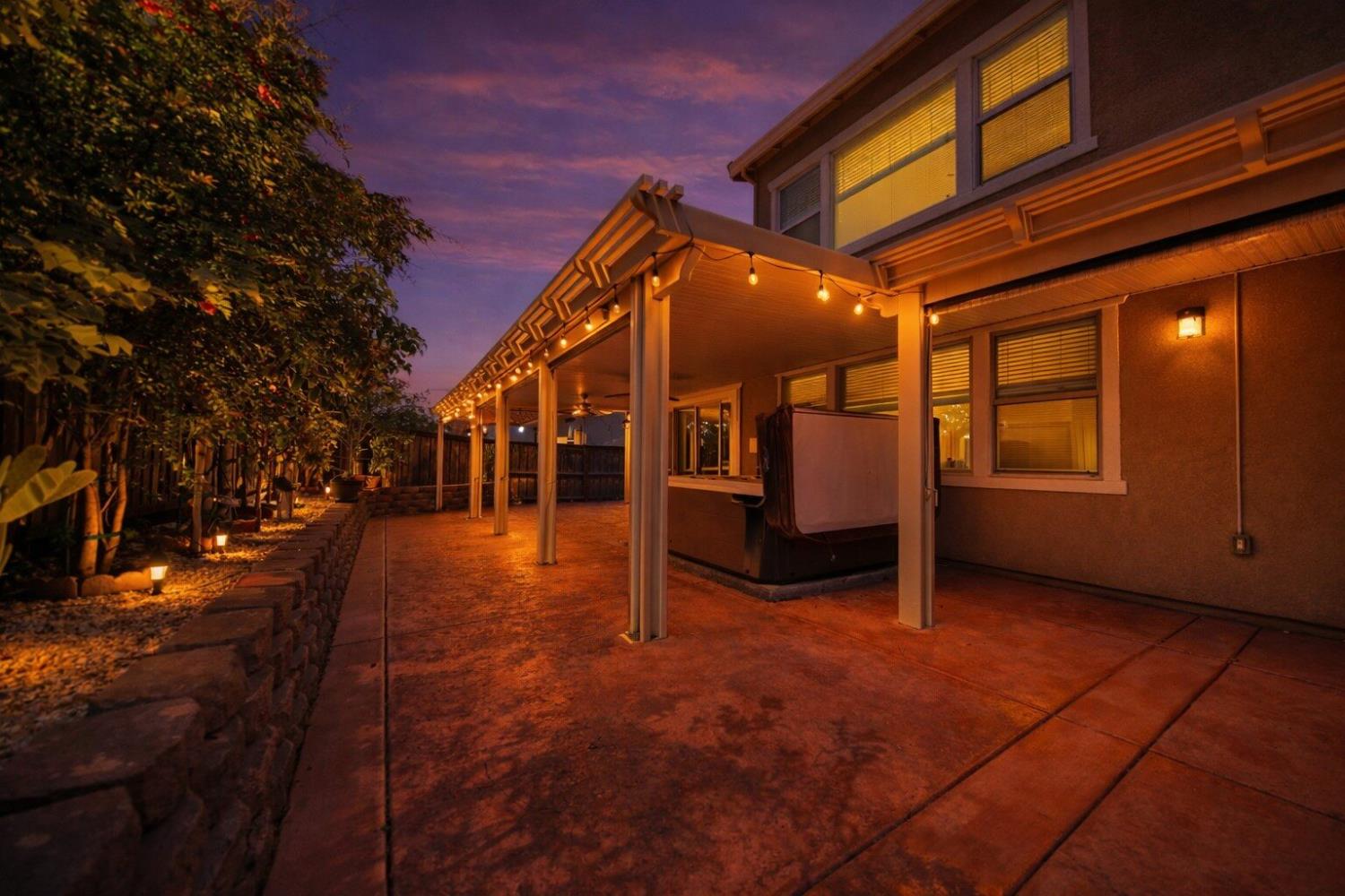 1734 Cranbrook Court