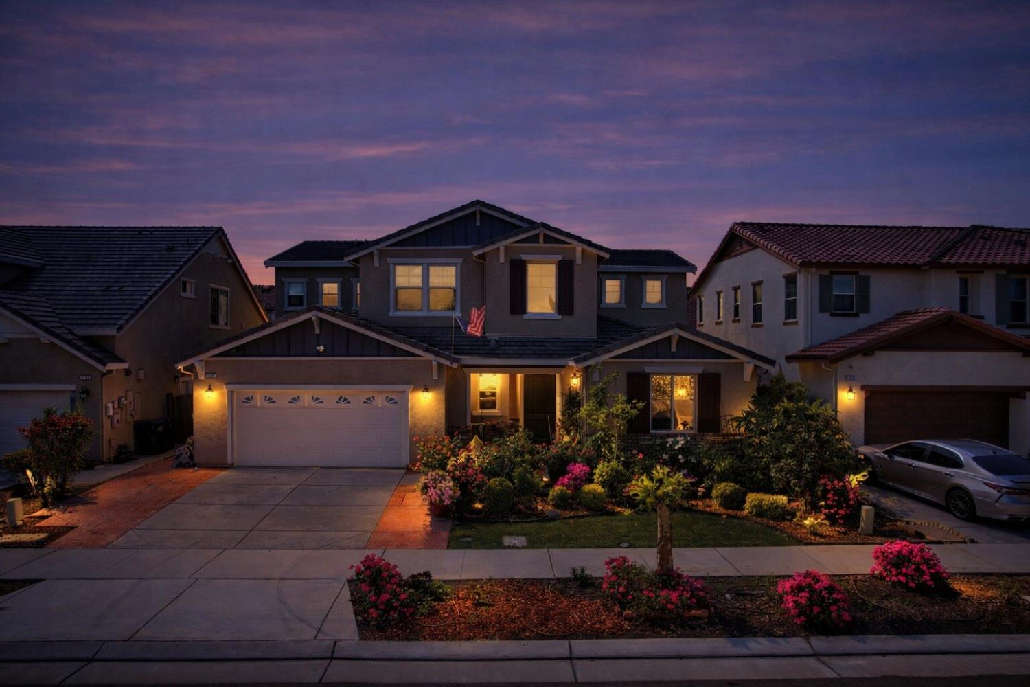 1734 Cranbrook Court