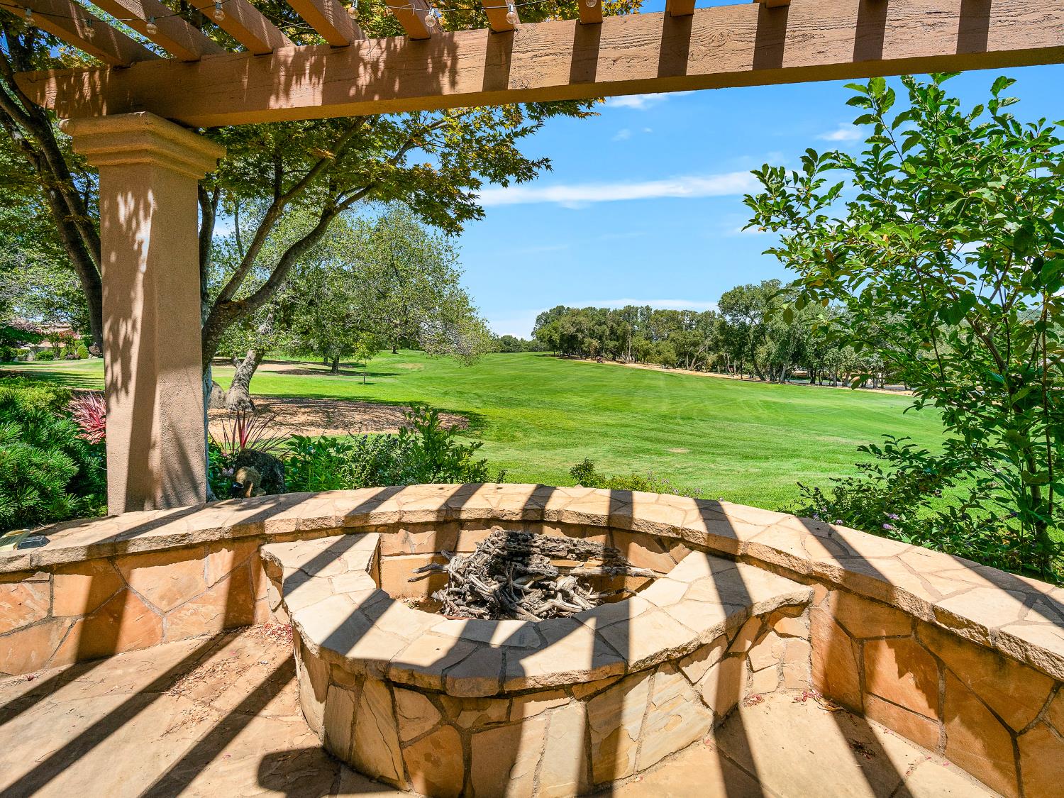 El Dorado Hills, California 95762, United States, 3 Bedrooms Bedrooms, ,3 BathroomsBathrooms,Residential,Active,178938