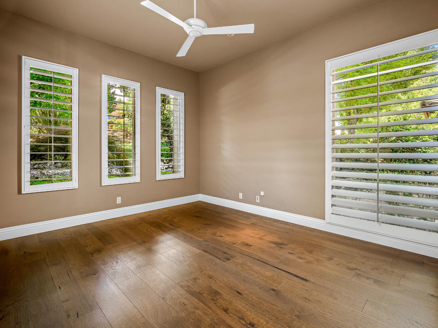 El Dorado Hills, California 95762, United States, 3 Bedrooms Bedrooms, ,3 BathroomsBathrooms,Residential,Active,178938