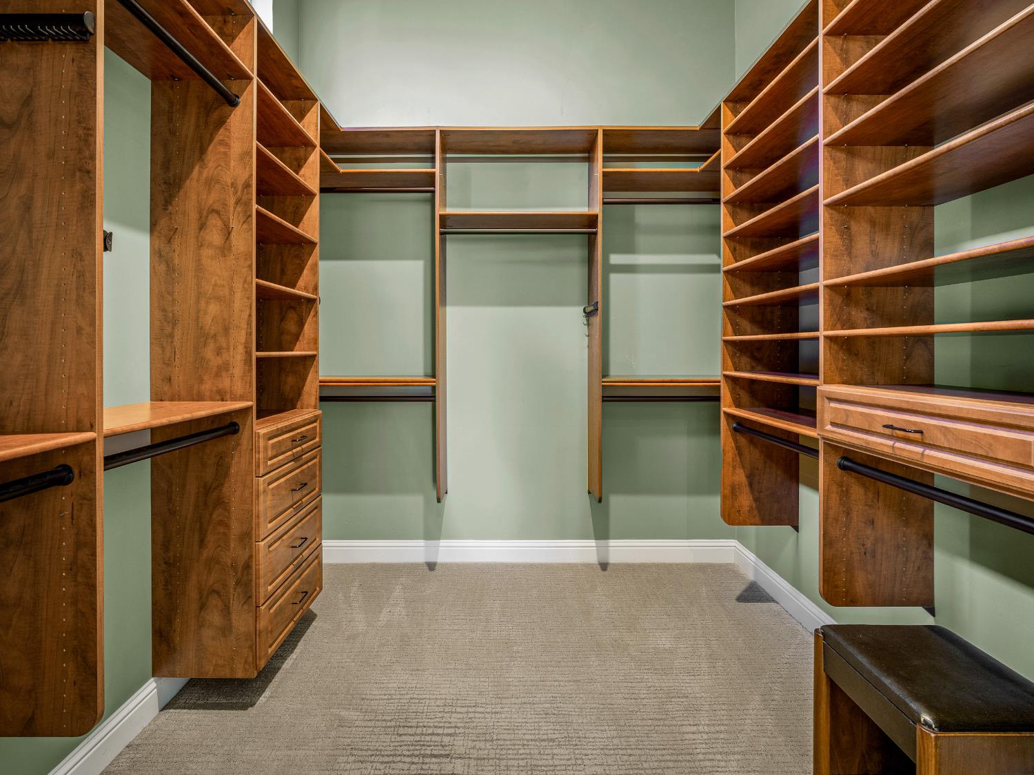 El Dorado Hills, California 95762, United States, 3 Bedrooms Bedrooms, ,3 BathroomsBathrooms,Residential,Active,178938