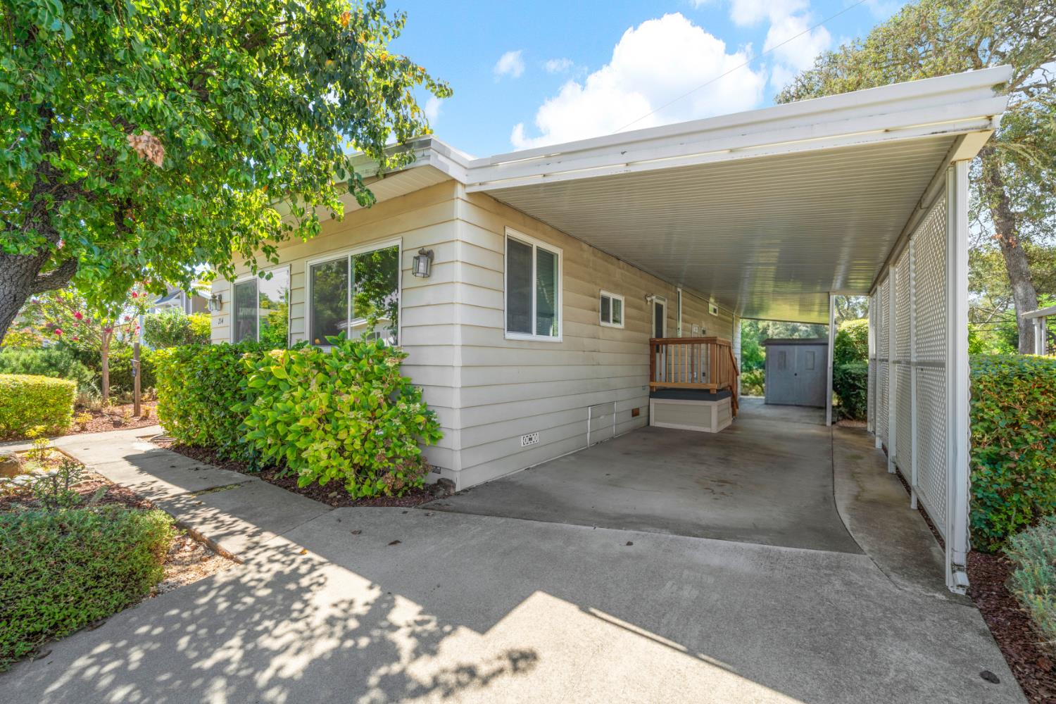 214 Leafwood Way
