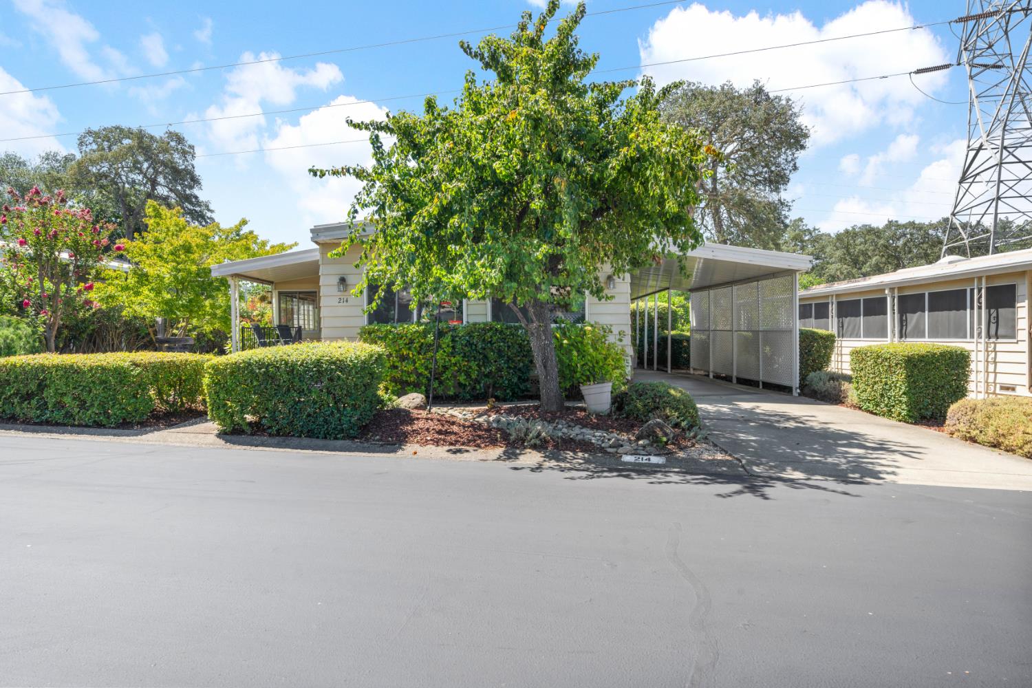214 Leafwood Way