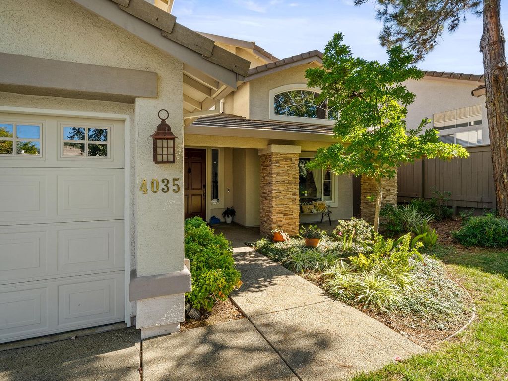 Photo of 4035 Meadow Wood Drive, El Dorado Hills, CA 95762 (MLS # 225134974)