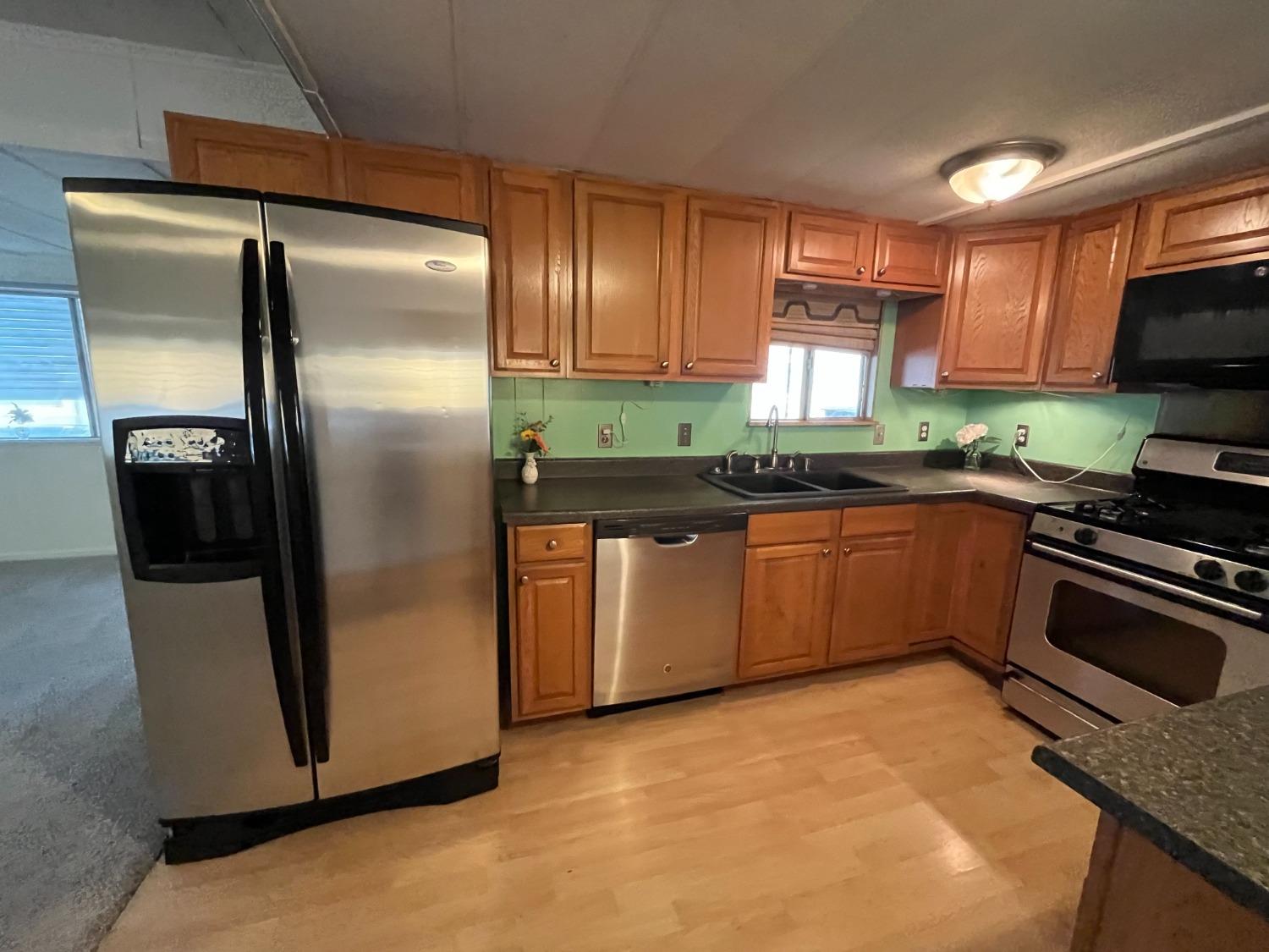 6525 Sunrise Boulevard 73