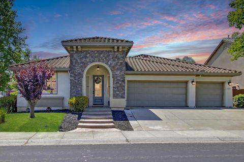 3068 Sparrow Drive, Sacramento, CA 95834 - MLS#: 225057659