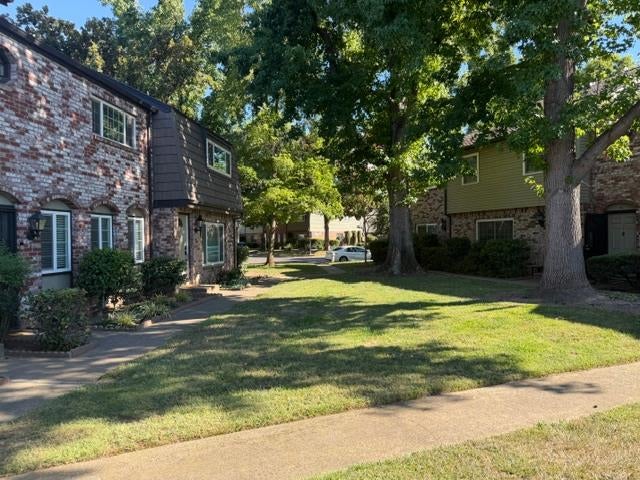 1920 Benita Drive 2