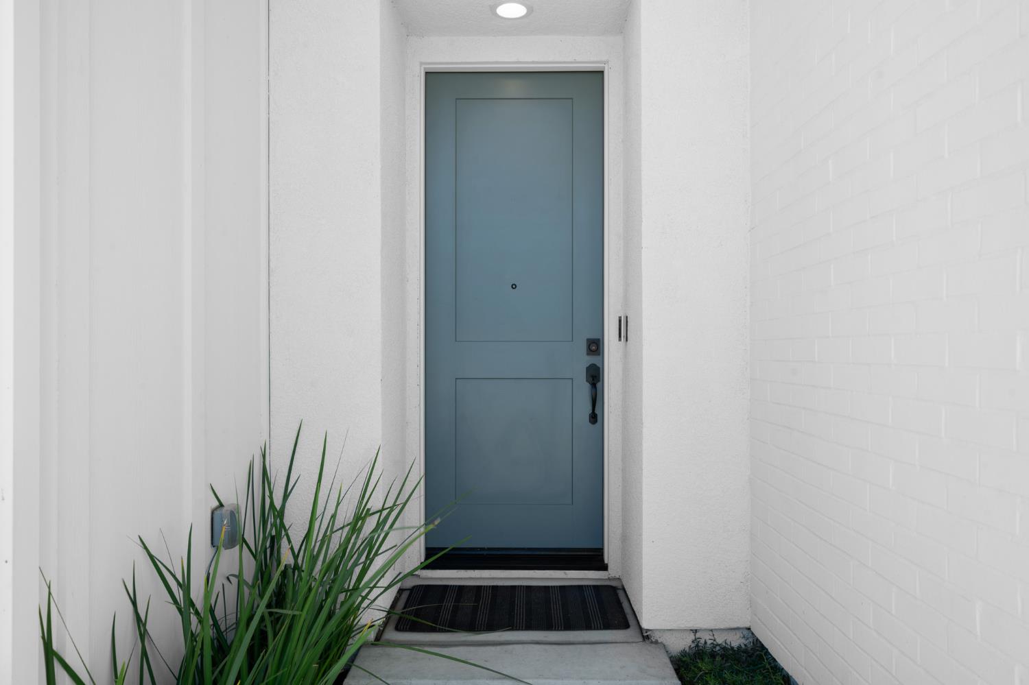 2158 Mulholland Drive