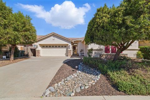 10045 Prairie Dunes Way, Sacramento, CA 95829 - MLS#: 225041464