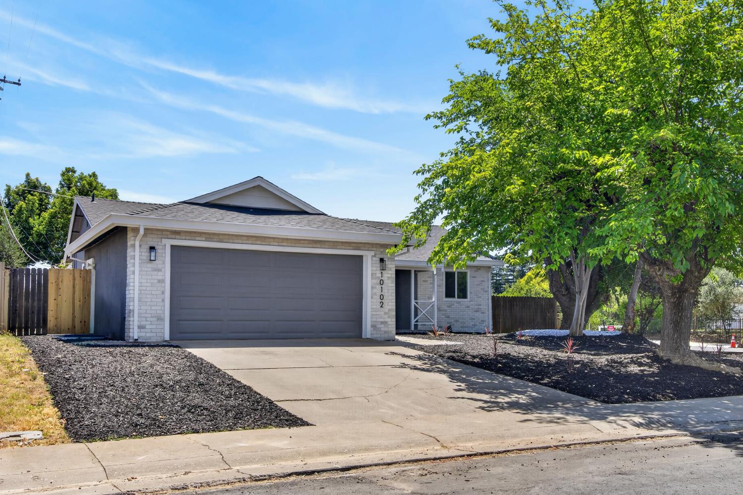 10102 Crawford Way