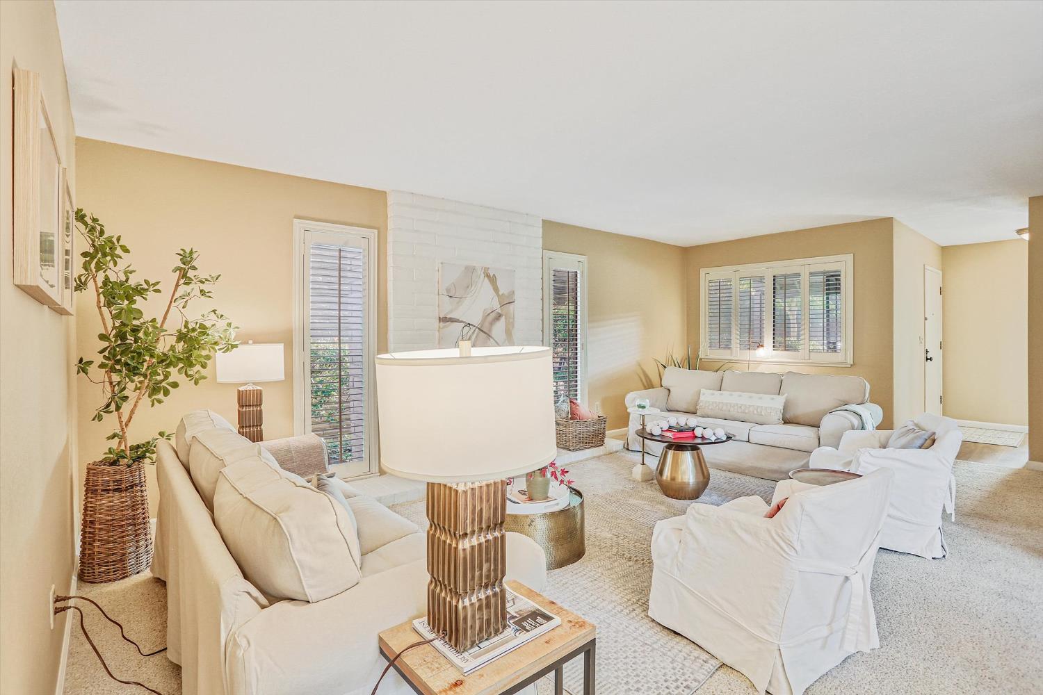 2240 University Avenue