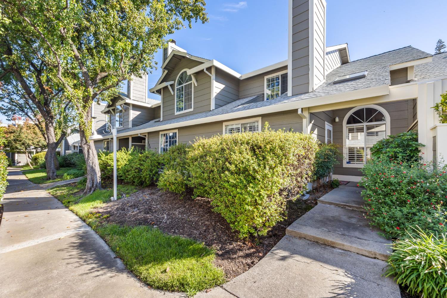 135 Pierpoint Circle