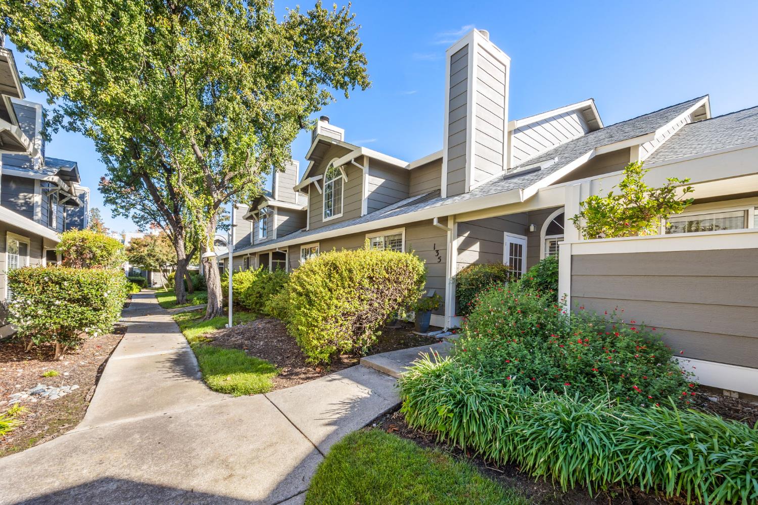 135 Pierpoint Circle