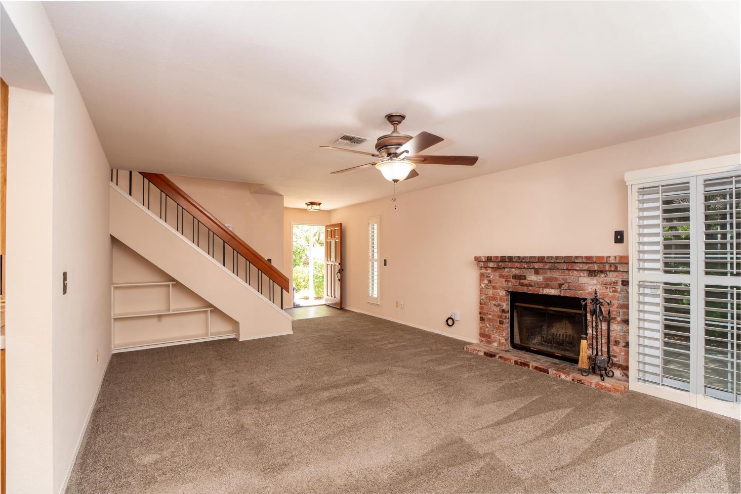 3264 Heights Drive