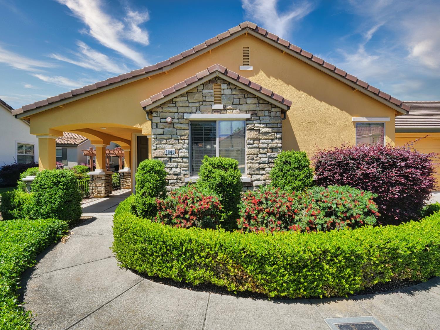 1048 Cabris Lane