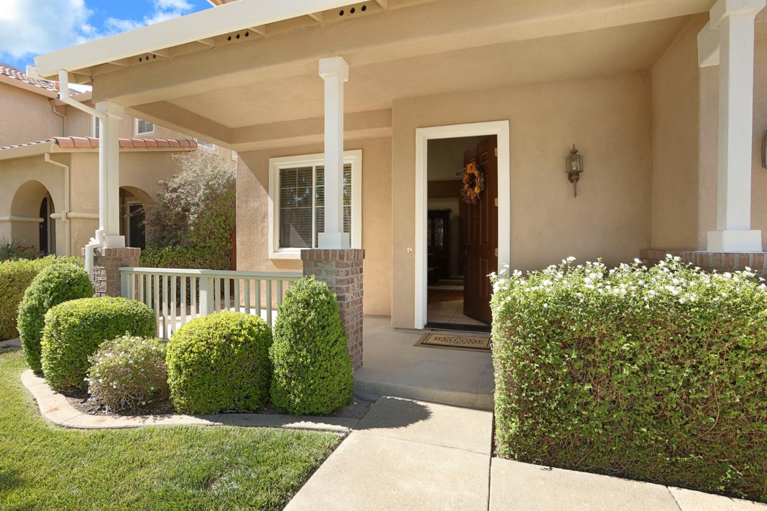 2107 Golden Leaf Lane