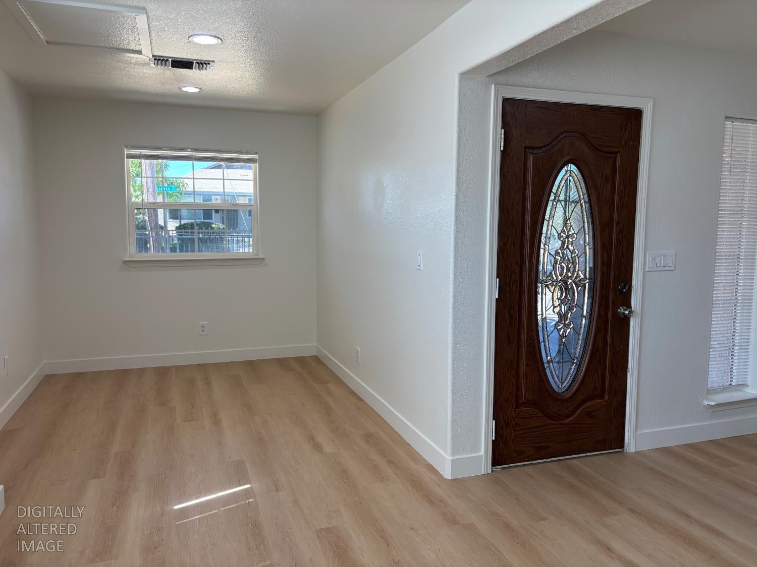 1060 Roanoke Avenue
