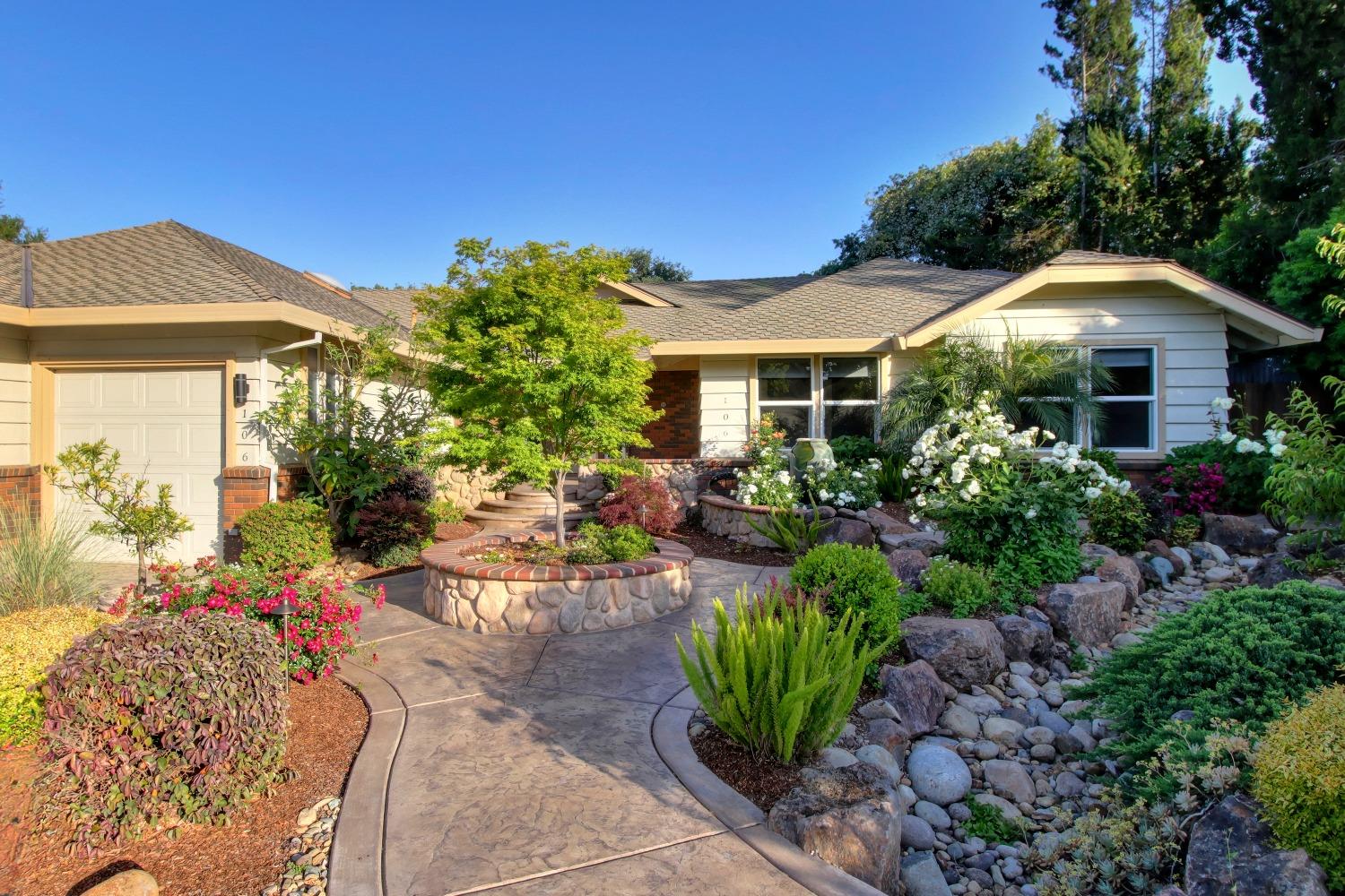 106 River Ridge Court
